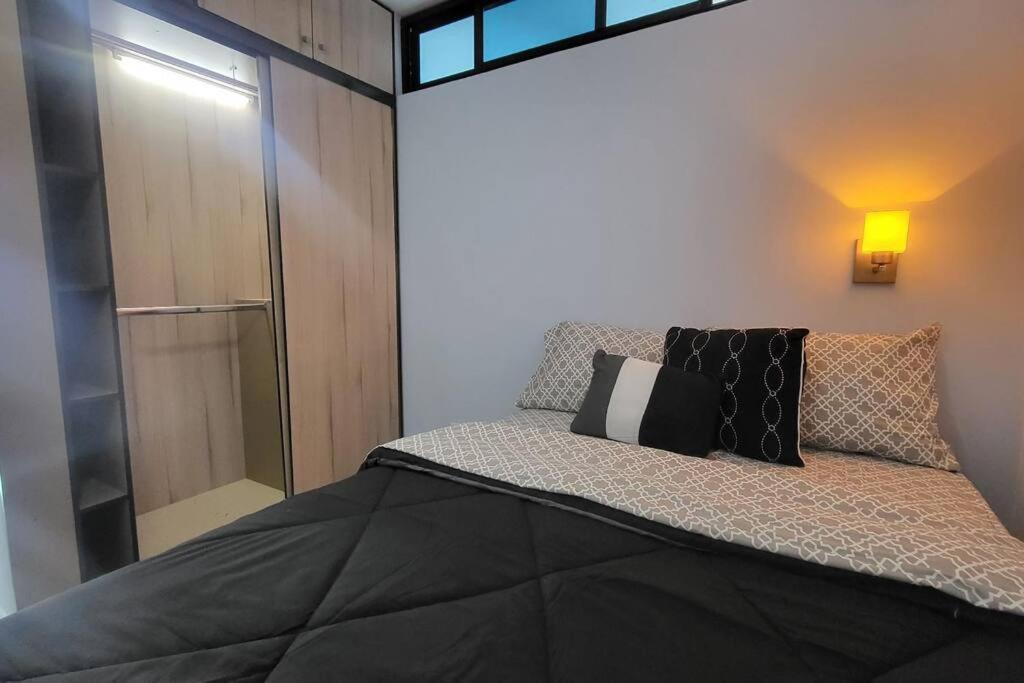 Apartamento 55-4 Lindo De 2 Recamaras. Ciudad de Panamá